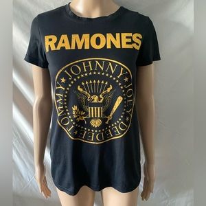 Women’s Ramones Shirt (Rare find)